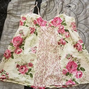 "SOLD"       Floral top